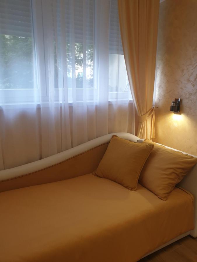 Elena Lux Apartment Белград Екстериор снимка